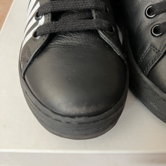 Moschino Logo High-top Sneaker Kids Size IT 31 US 13 - Picture 5 of 9